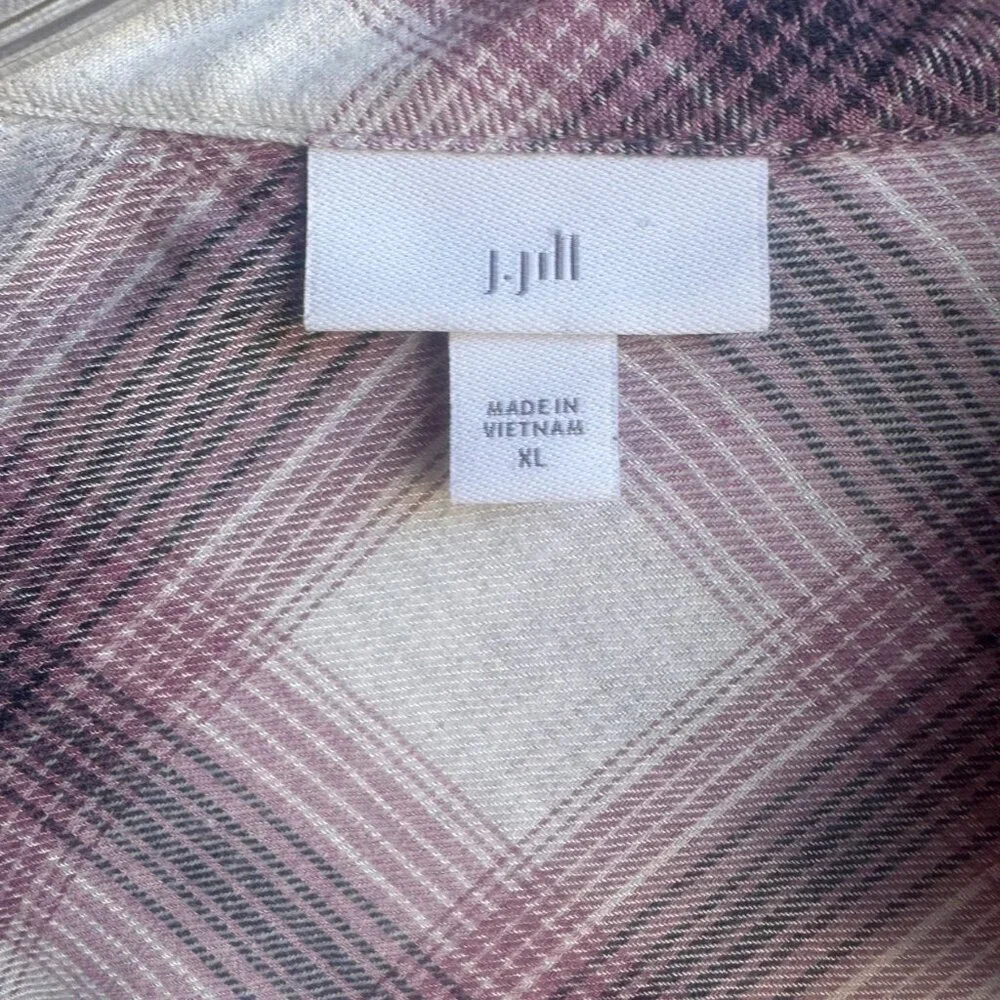 J. Jill Long Sleeve Split V-Neck Collared Plaid Shirt Women's Size XL